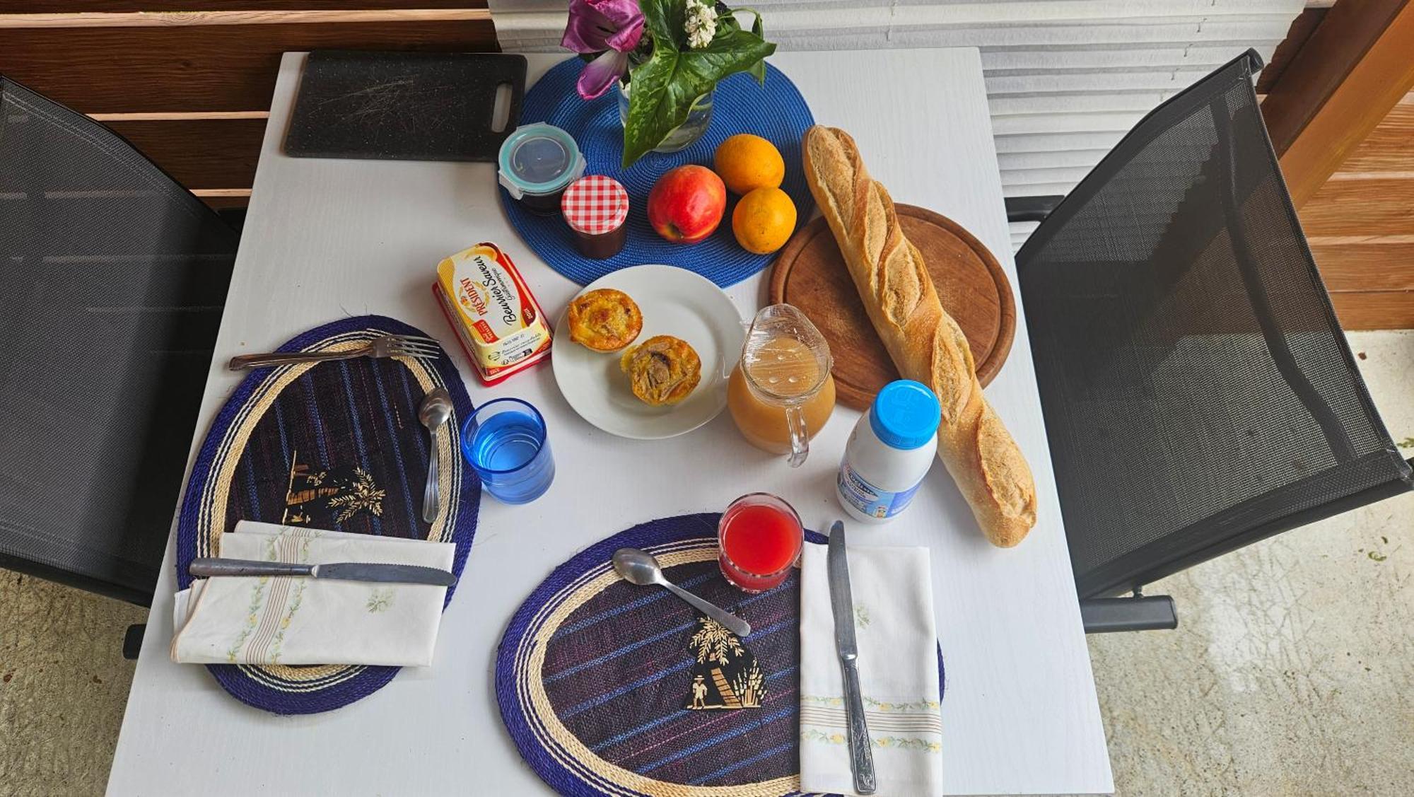 Esprit Etape Bed & Breakfast Saint-Barthelemy-de-Vals Bagian luar foto